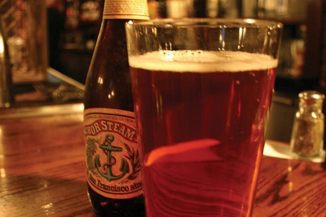 California common là loại bia có hương vị hấp dẫn và được dùng nhiều trong các bữa tiệc